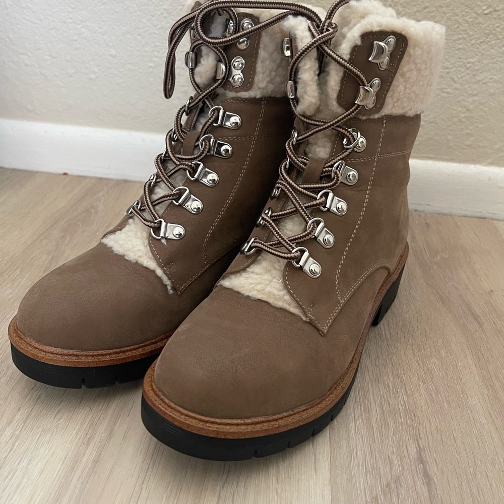 Women’s Boots